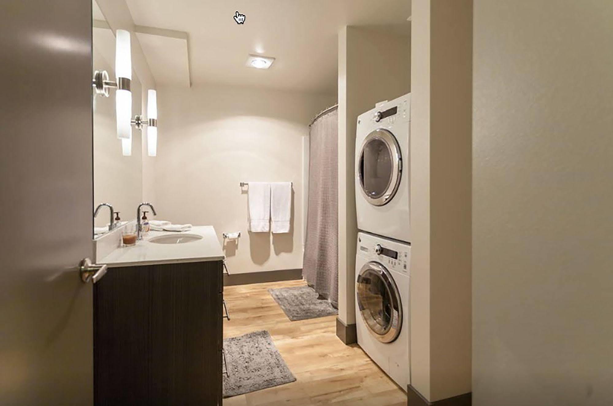 Belltown Waterfront Suites By Barsala Seattle Dış mekan fotoğraf